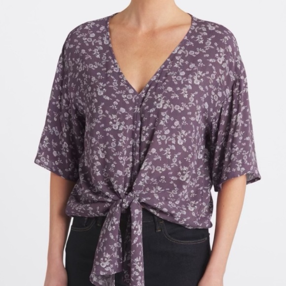 LUQ Tops - LUQ Rhee Tie Front Top in Purple, Size Small
